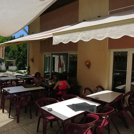 Le Pidanoux Hotel Saint-Julien-du-Verdon Bagian luar foto