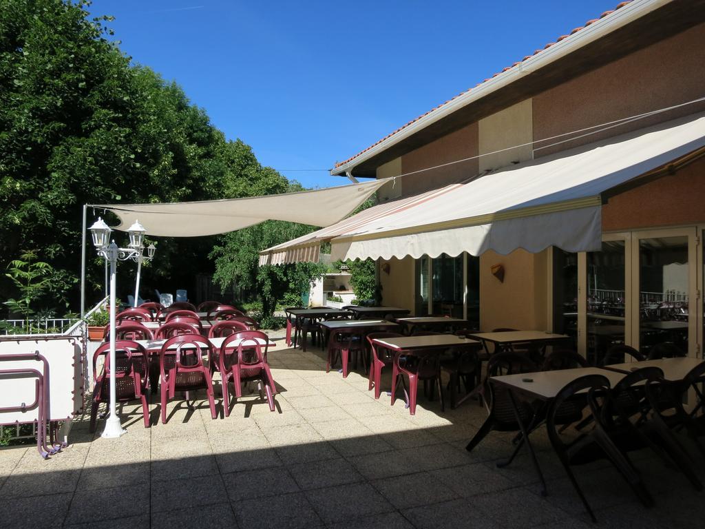 Le Pidanoux Hotel Saint-Julien-du-Verdon Bagian luar foto